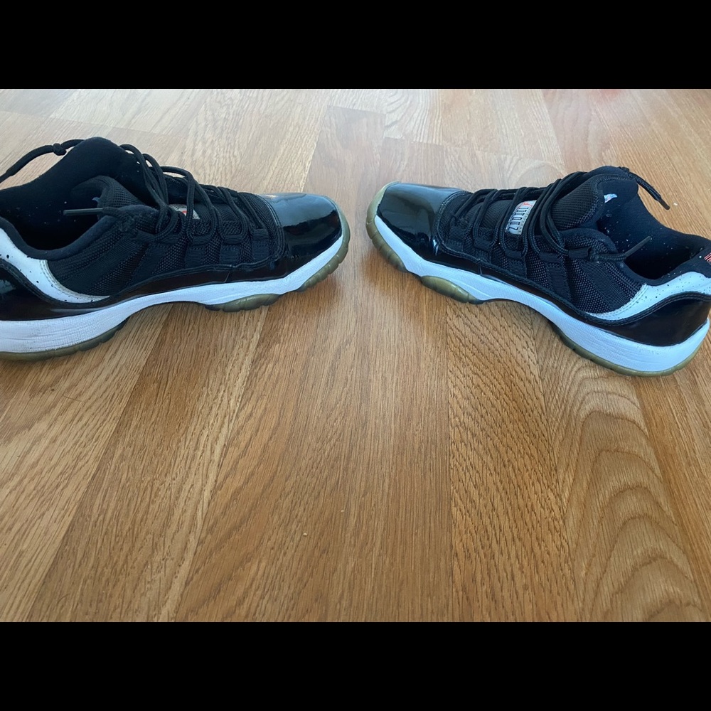 Air Jordan 11 Retro Low Infrared